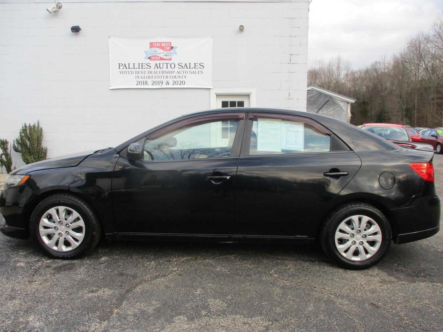 2012 BLACK Kia Forte (KNAFU4A28C5) , AUTOMATIC transmission, located at 540a Delsea Drive, Sewell, NJ, 08080, (856) 589-6888, 39.752560, -75.111206 - Photo#2